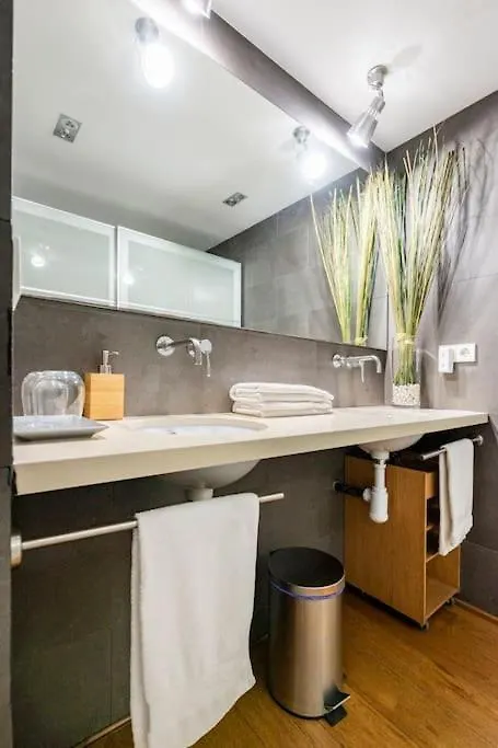Artlifebcn Urban Oasis Apartment